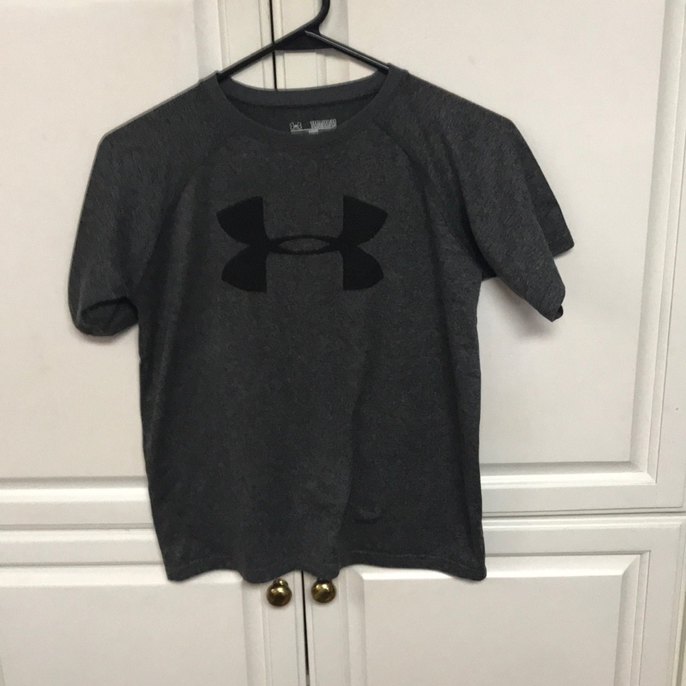 UNDER ARMOUR “BOYS SIZE YMD” TEE